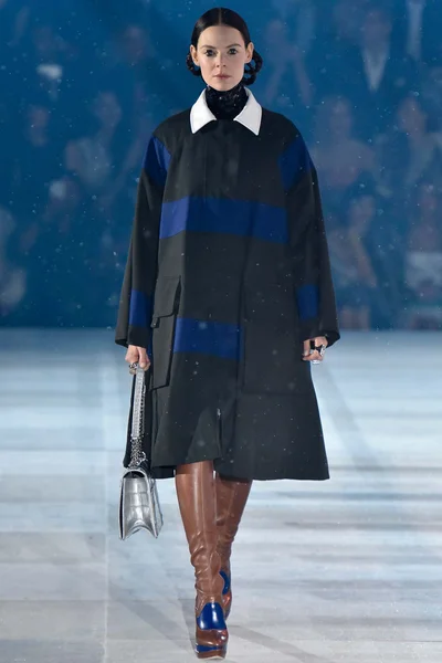 Look 58